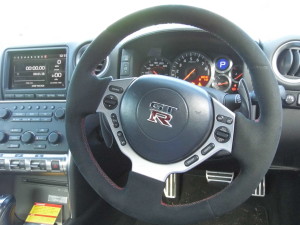 gtr steering wheel